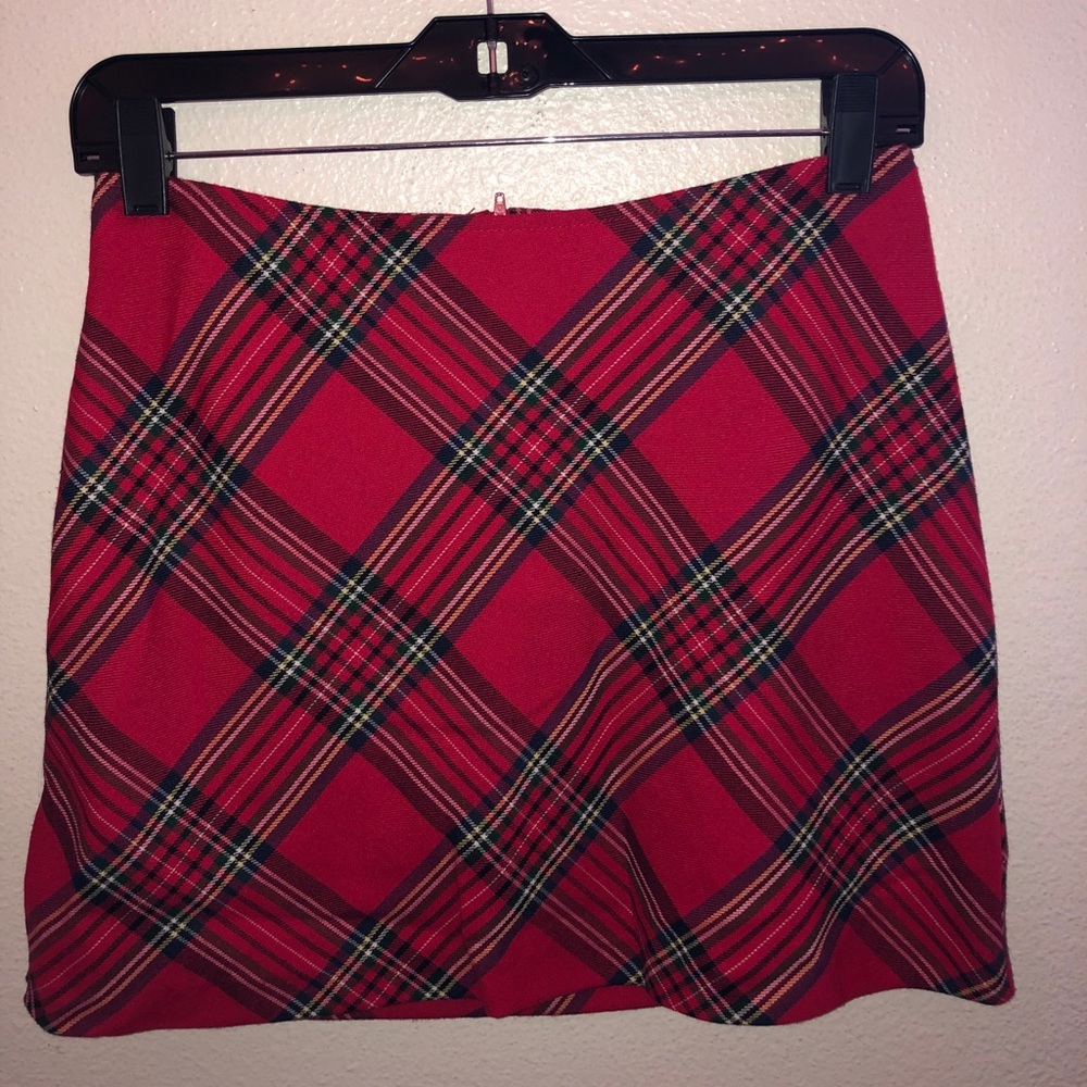 VINTAGE red plaid mini skirt